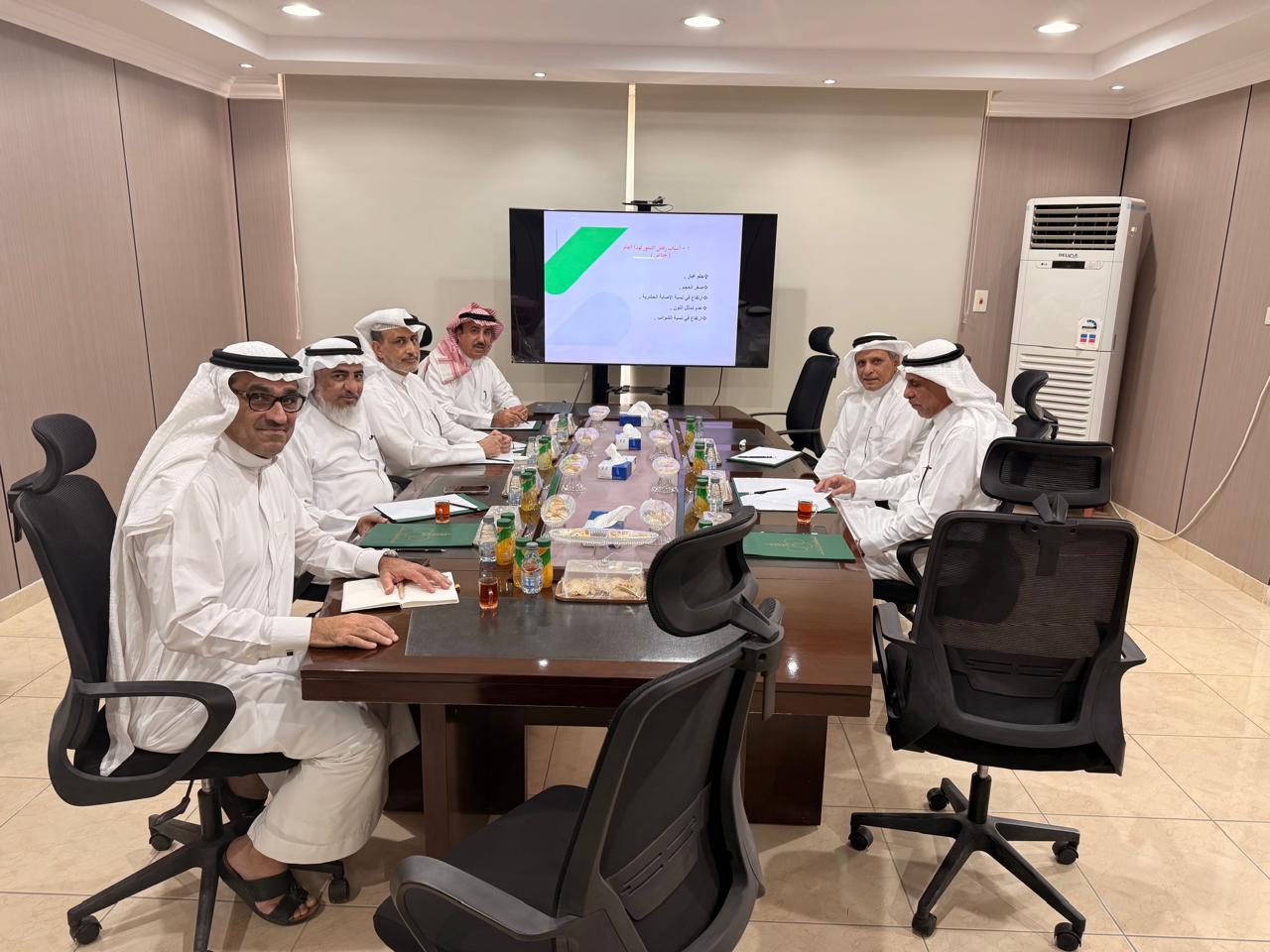 الاجتماع التحضيري للجمعيات المشاركة في مبادرة توريد التمور